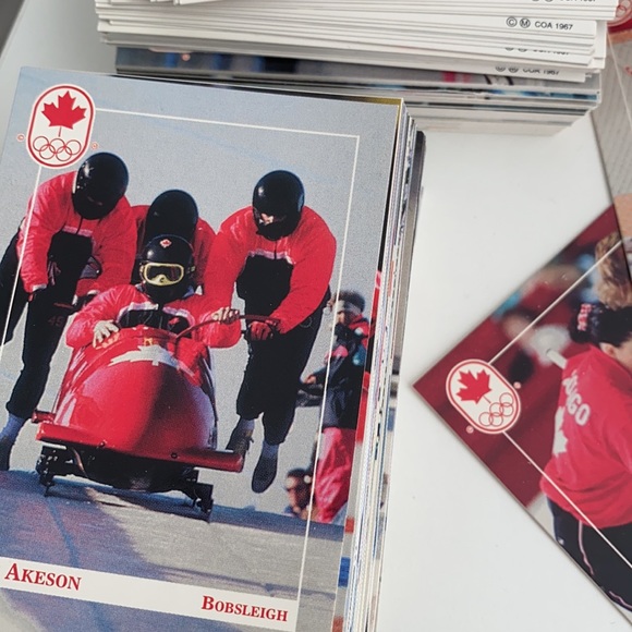 1992 Canadian Winter Olympic Collector Cards - Picture 8 of 9